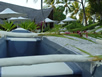 Outrigger canoe 